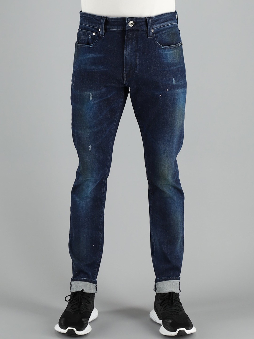 

FREESOUL Men Blue Regular Fit Low Distress Light Fade Jeans