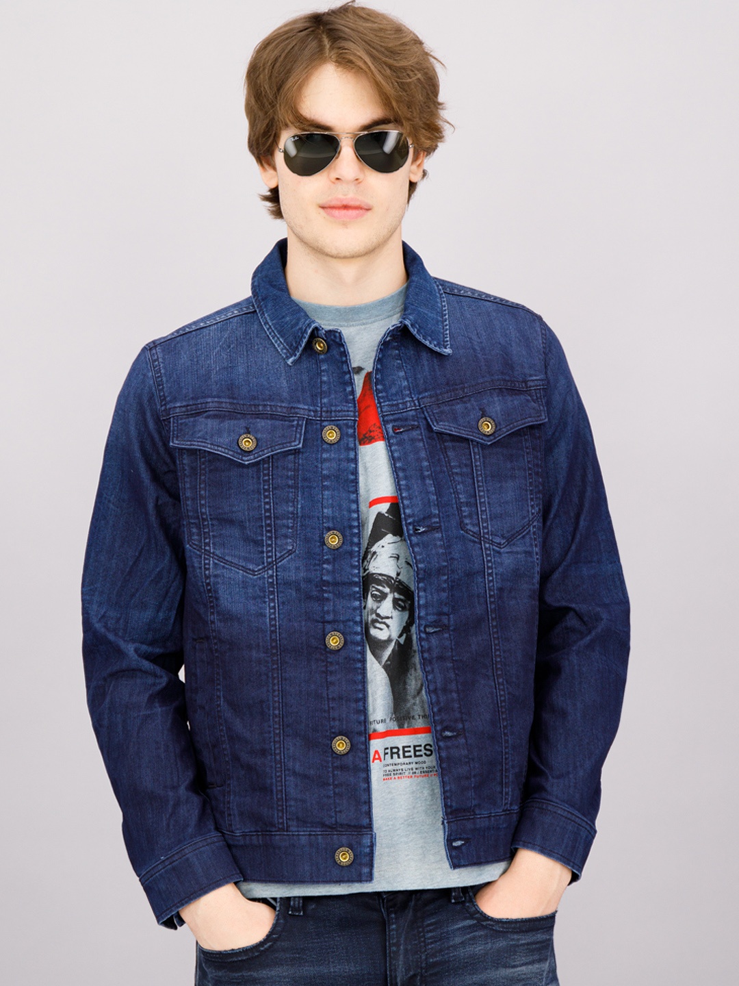 

FREESOUL Men Blue Washed Checked Denim Jacket