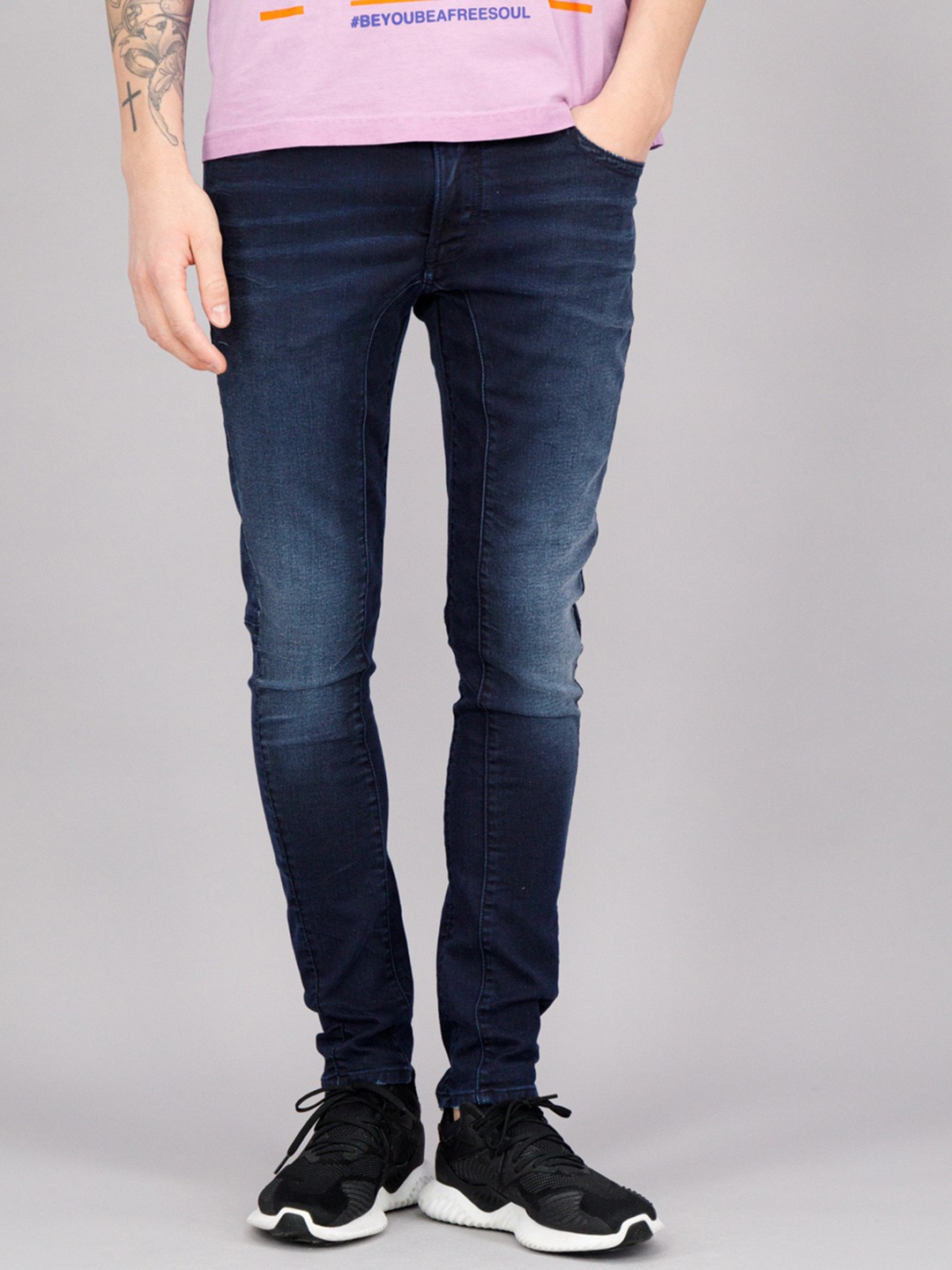 

FREESOUL Men Blue Washed Denim Jacket