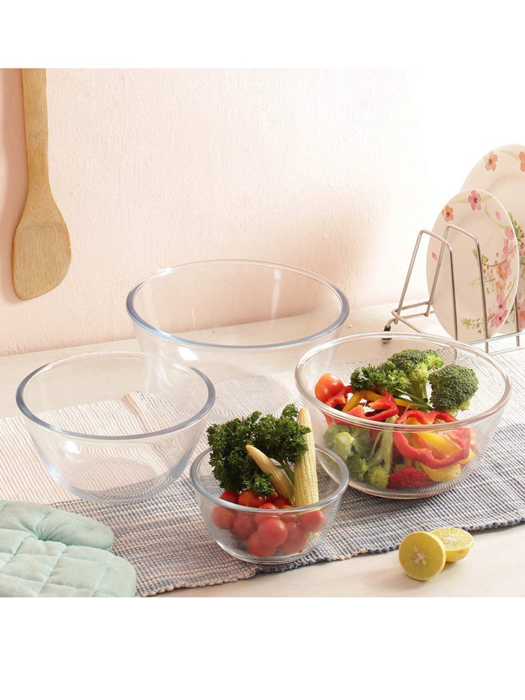 

Femora Set Of 4 Transparent Solid Borosilicate Glass Mixing Bowl Bakeware