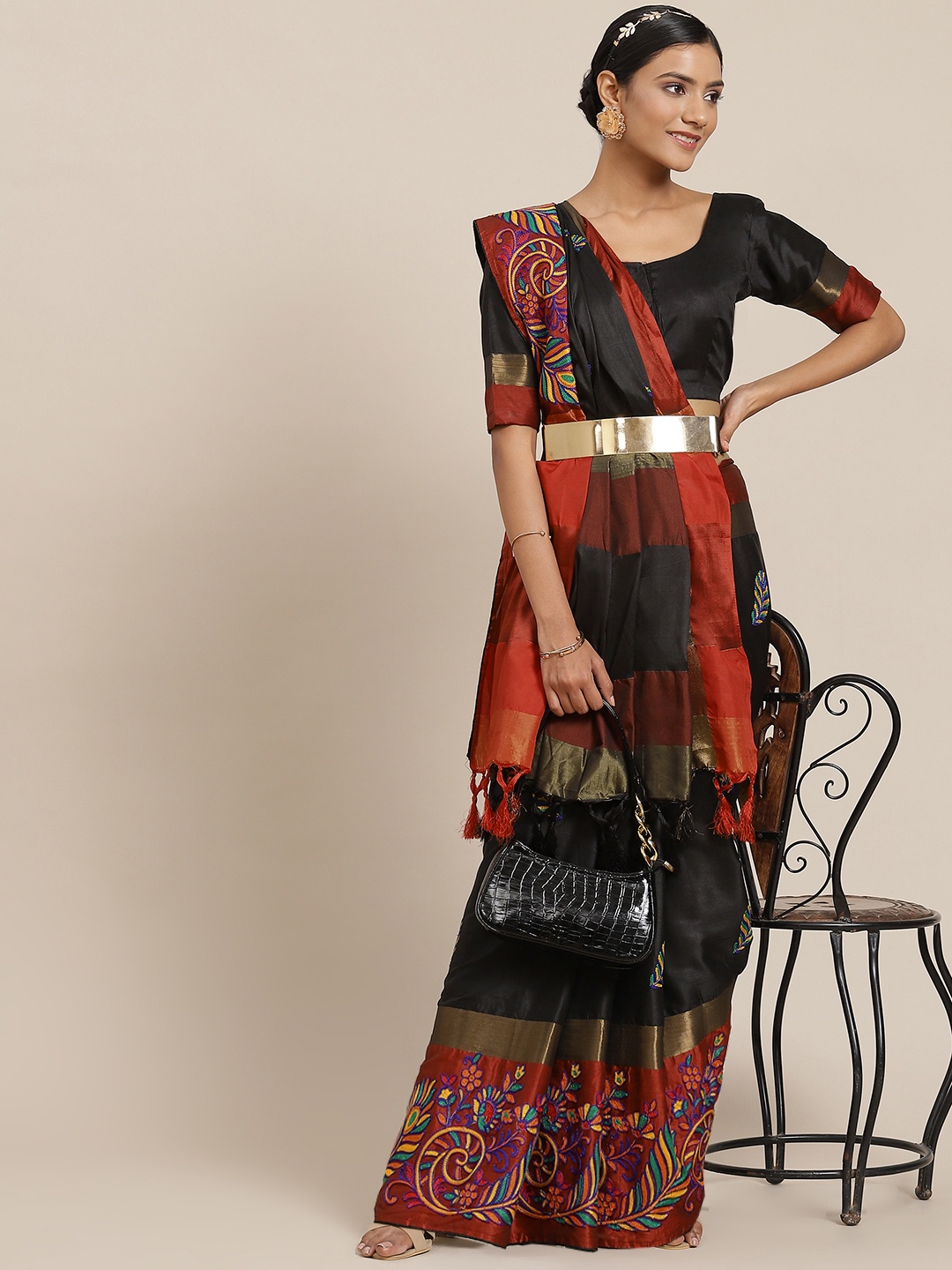 

SERONA FABRICS Black & Red Ethnic Motifs Embroidered Silk Cotton Saree