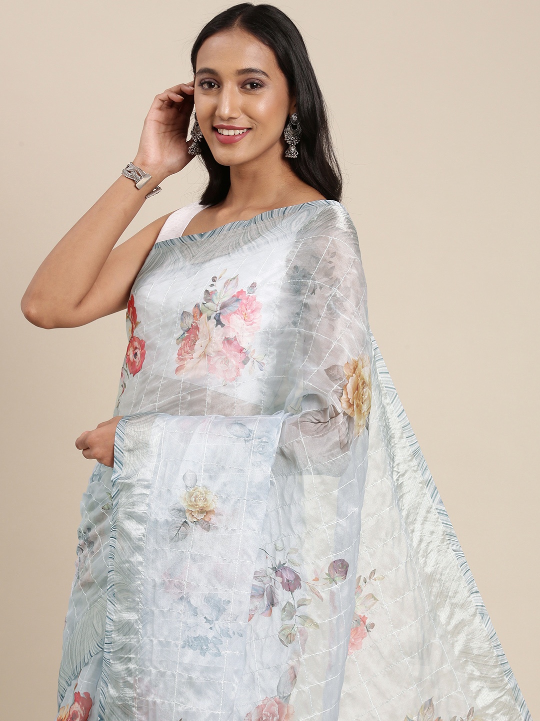 

VASTRANAND Grey & Pink Floral Embroidered Organza Saree