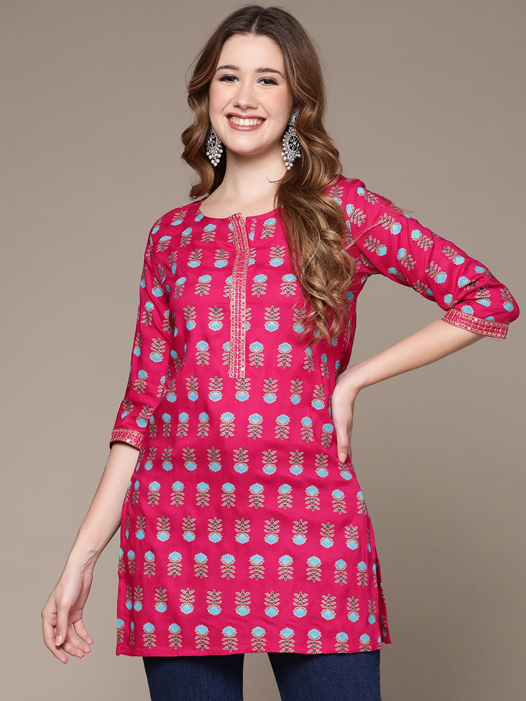 

Anubhutee Pink Ethnic Motifs Printed Kurti