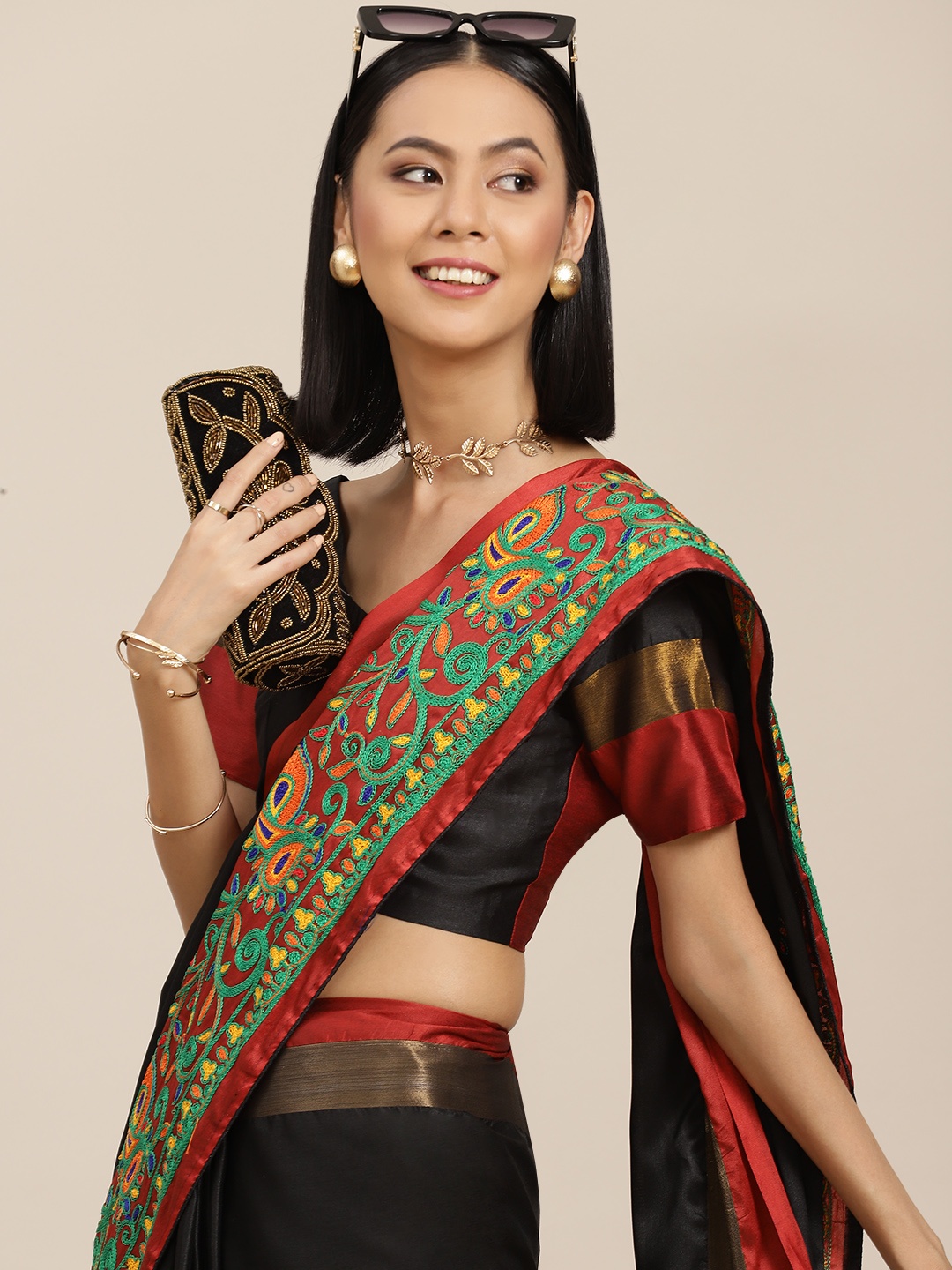

SERONA FABRICS Black & Red Ethnic Motifs Embroidered Silk Cotton Saree