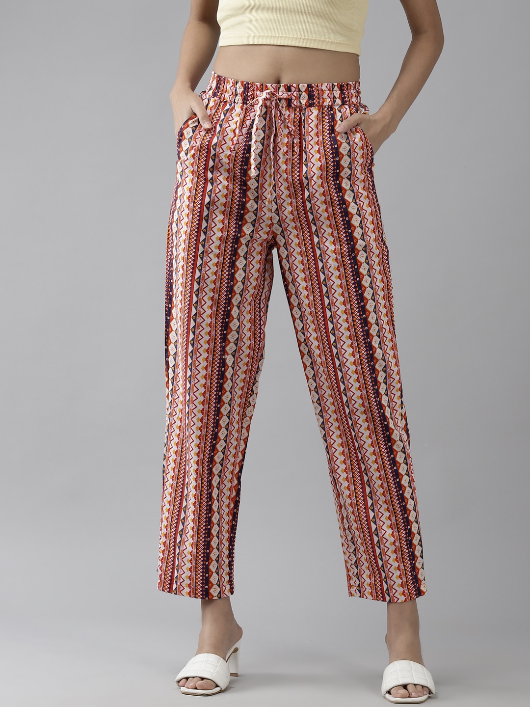 

PANIT Women Red Printed Trousers