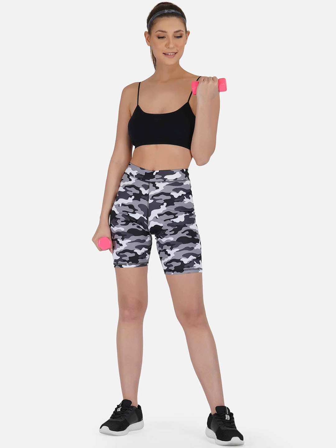 

IMPERATIVE Women Black & White Camouflage Printed Slim Fit Cycling Shorts