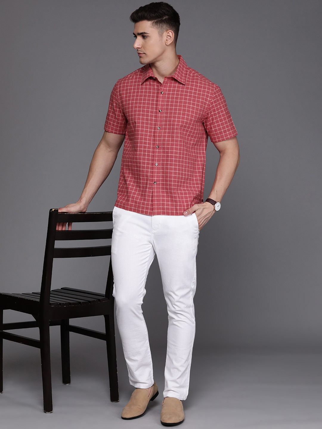 

Fabindia Men Red & White Pure Cotton Checked Casual Shirt