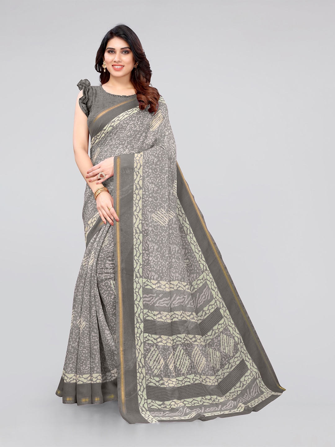 

KALINI Grey & White Batik Zari Dabu Saree