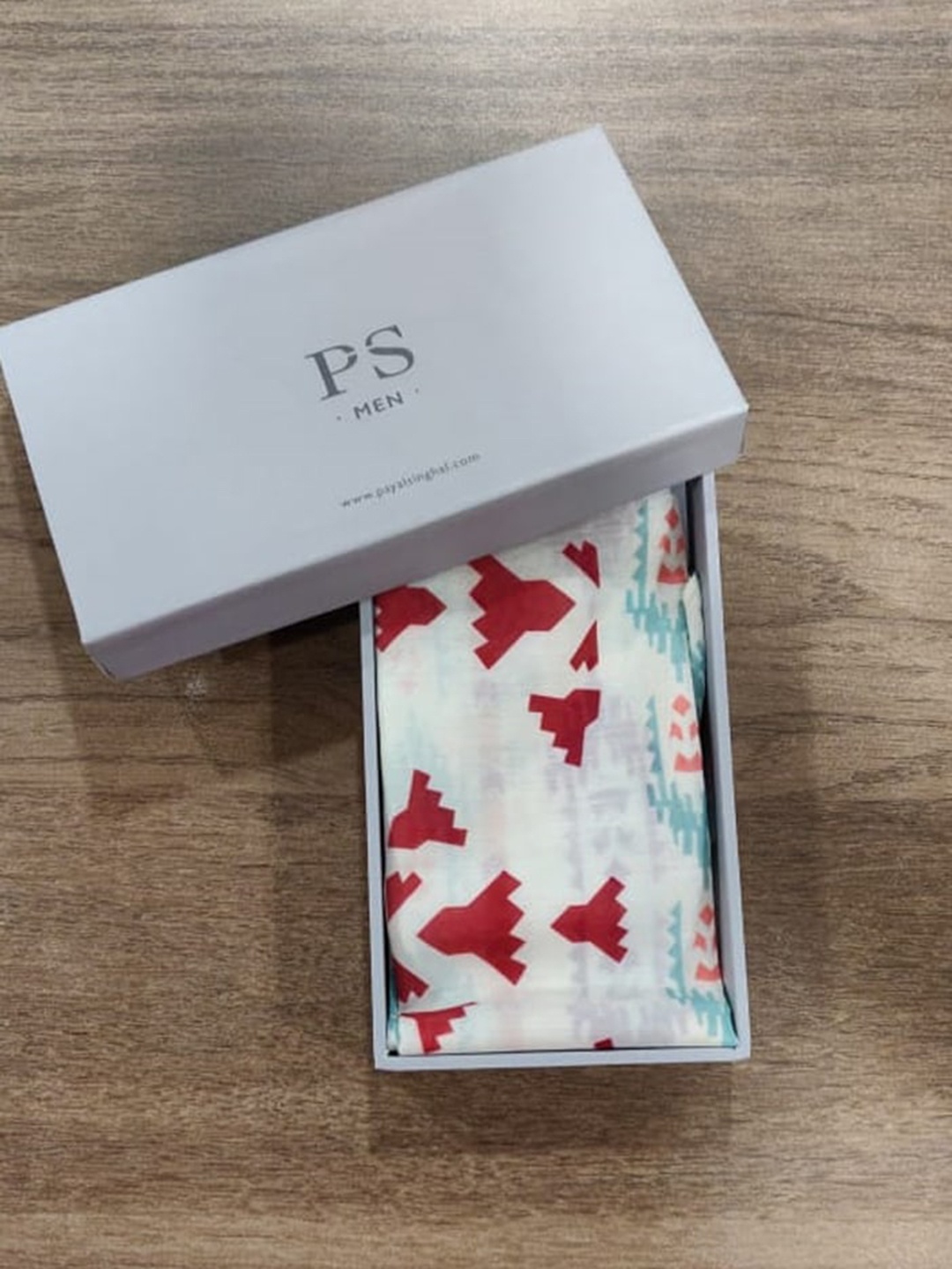 

PS MEN BY PAYAL SINGHAL Men Cream Printed Pocket Squares