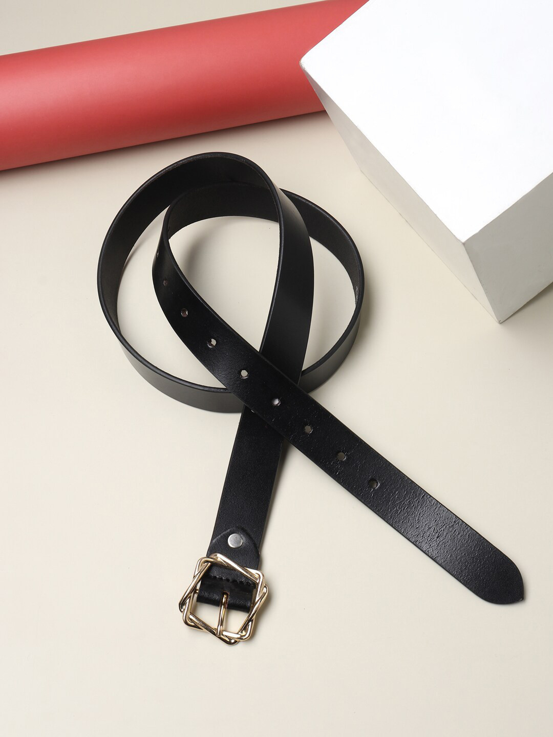 

Teakwood Leathers Women Black Solid Leather Belt