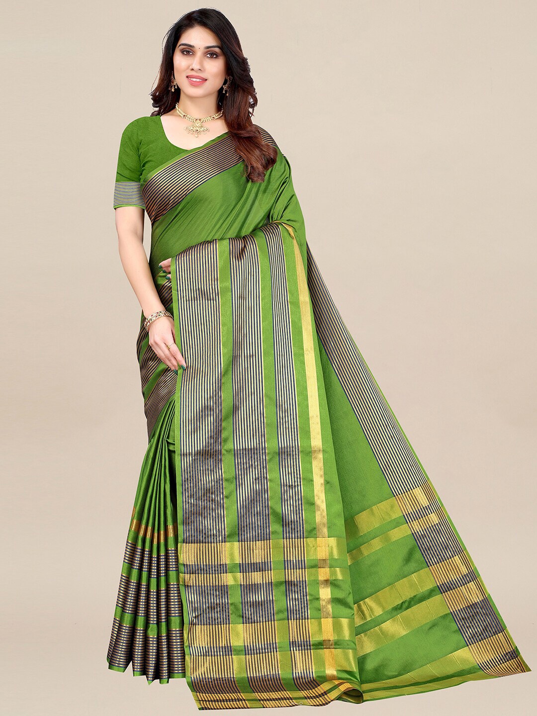 

KALINI Green & Gold-Toned Art Silk Taant Saree