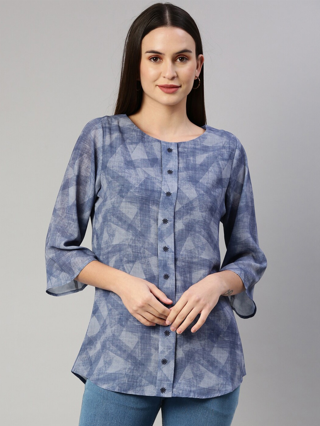 

GOLDSTROMS Blue Digital Print Shirt Style Top