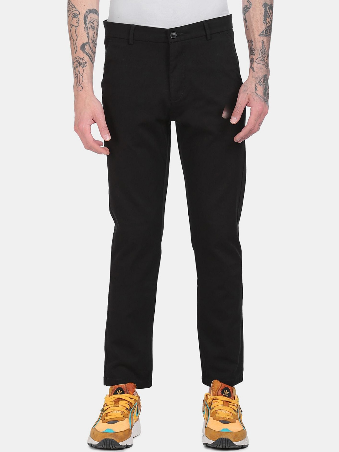 

Arrow Men Black Regular Fit Solid Cotton Trousers