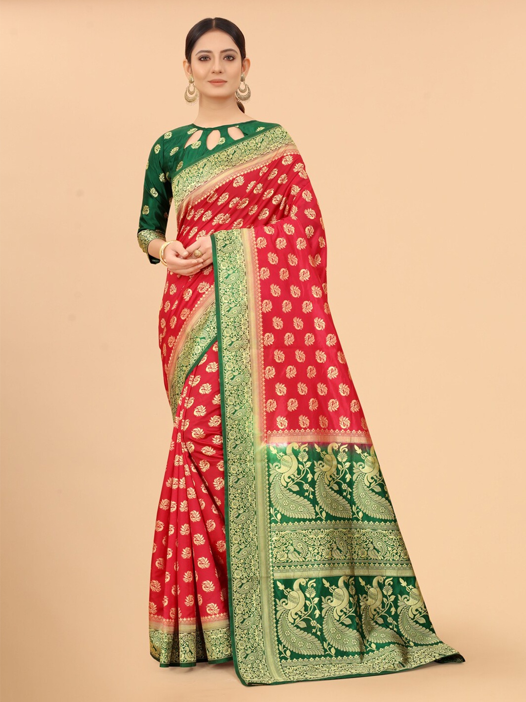 

SATYAM WEAVES Red & Green Ethnic Motifs Zari Silk Cotton Banarasi Saree