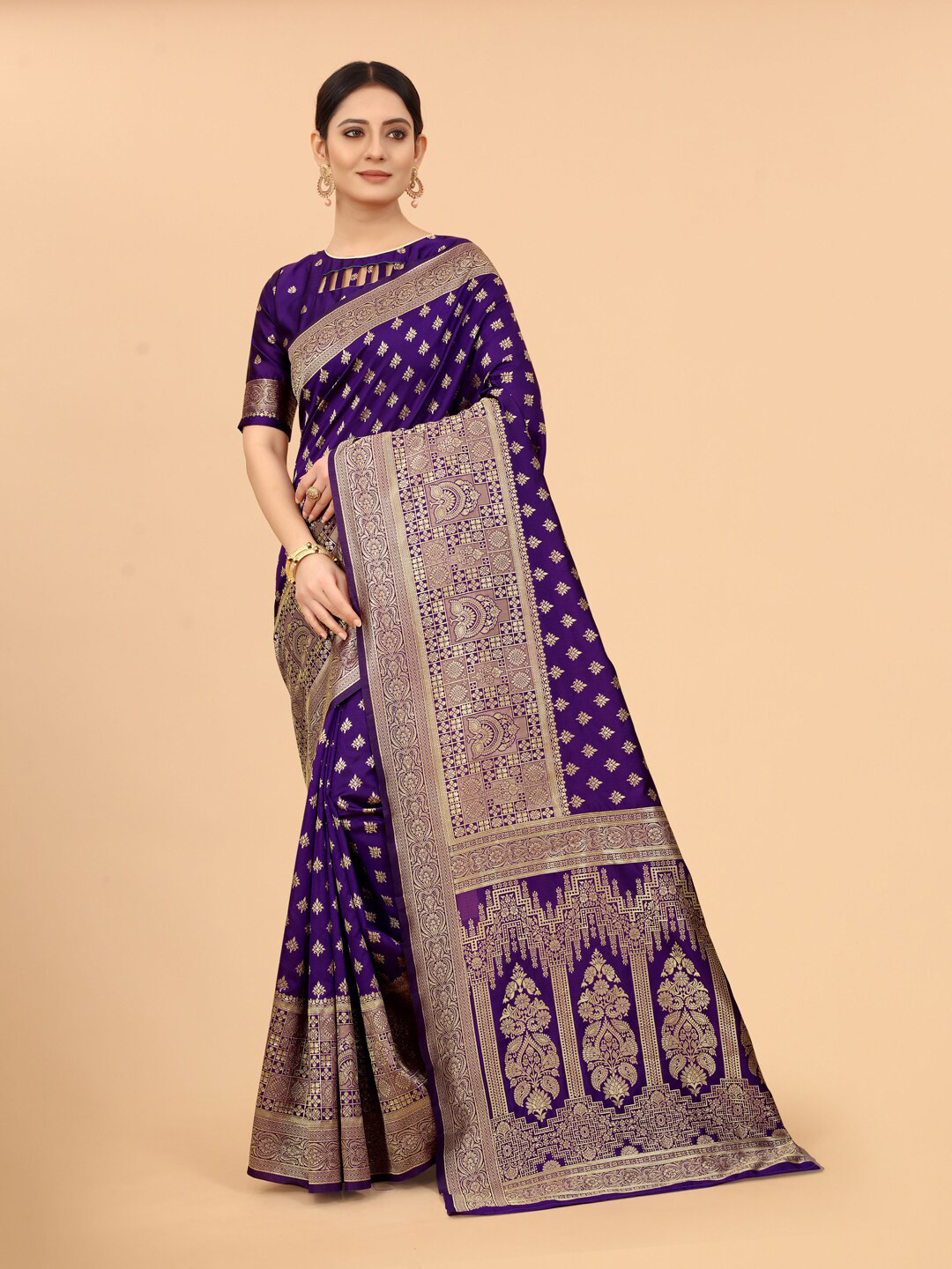 

SATYAM WEAVES Purple & Gold-Toned Woven Design Zari Silk Cotton Banarasi Saree