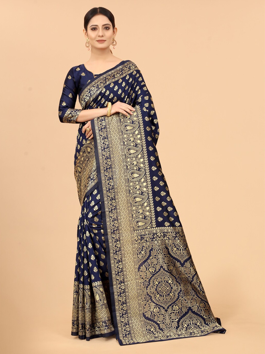 

SATYAM WEAVES Navy Blue & Gold-Toned Woven Design Zari Silk Cotton Banarasi Saree
