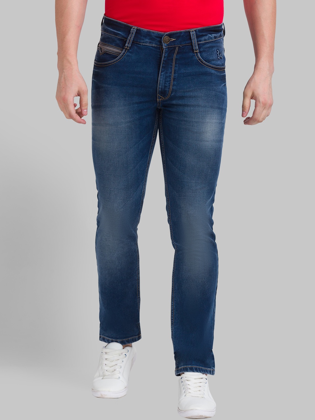 

Parx Men Blue Tapered Fit Light Fade Jeans