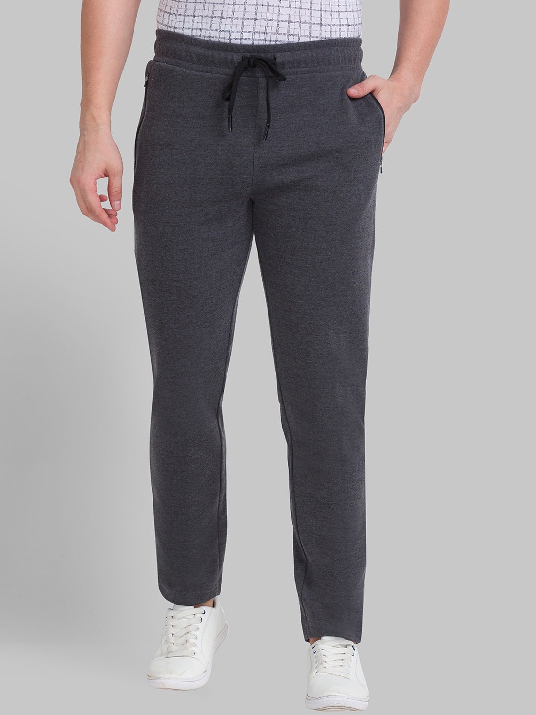 

Parx Men Grey Solid Track Pant