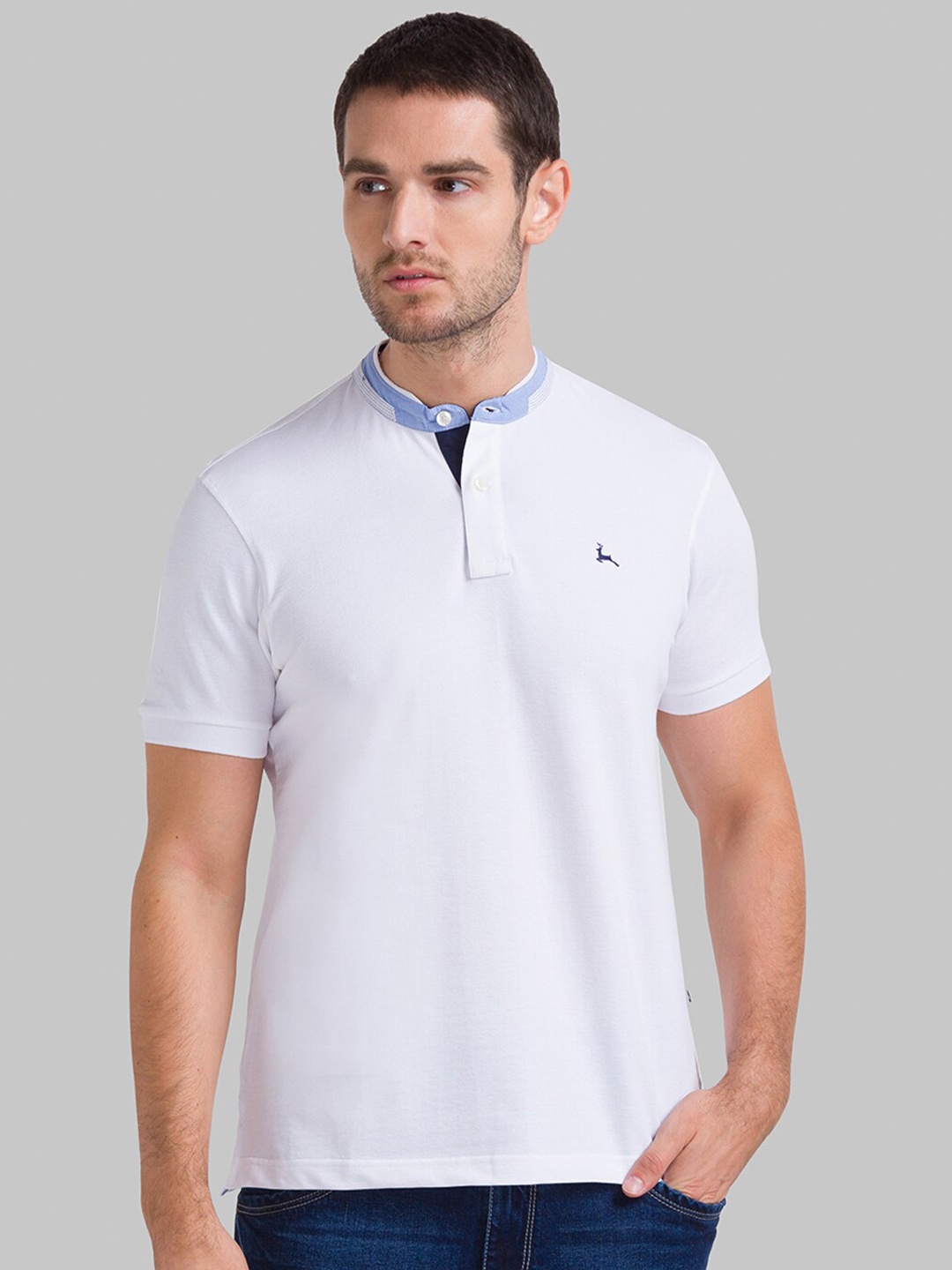 

Parx Men White Henley Neck T-shirt