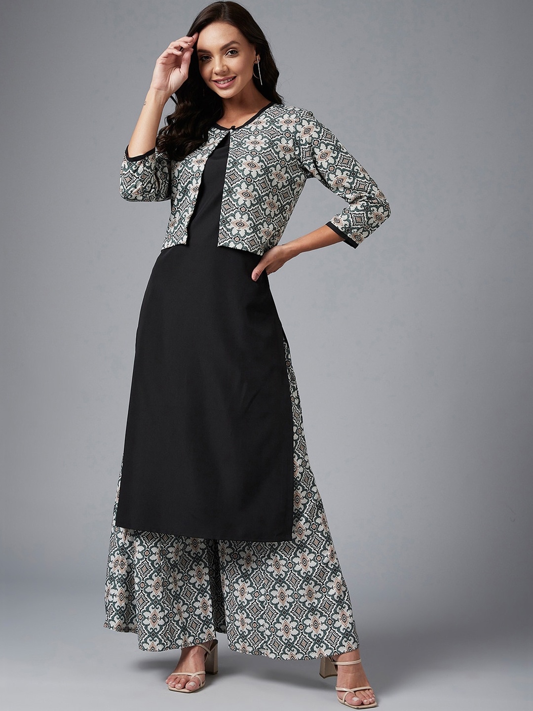 

Azira Women Black & Green Yoke Design Layered Kurta with Palazzos