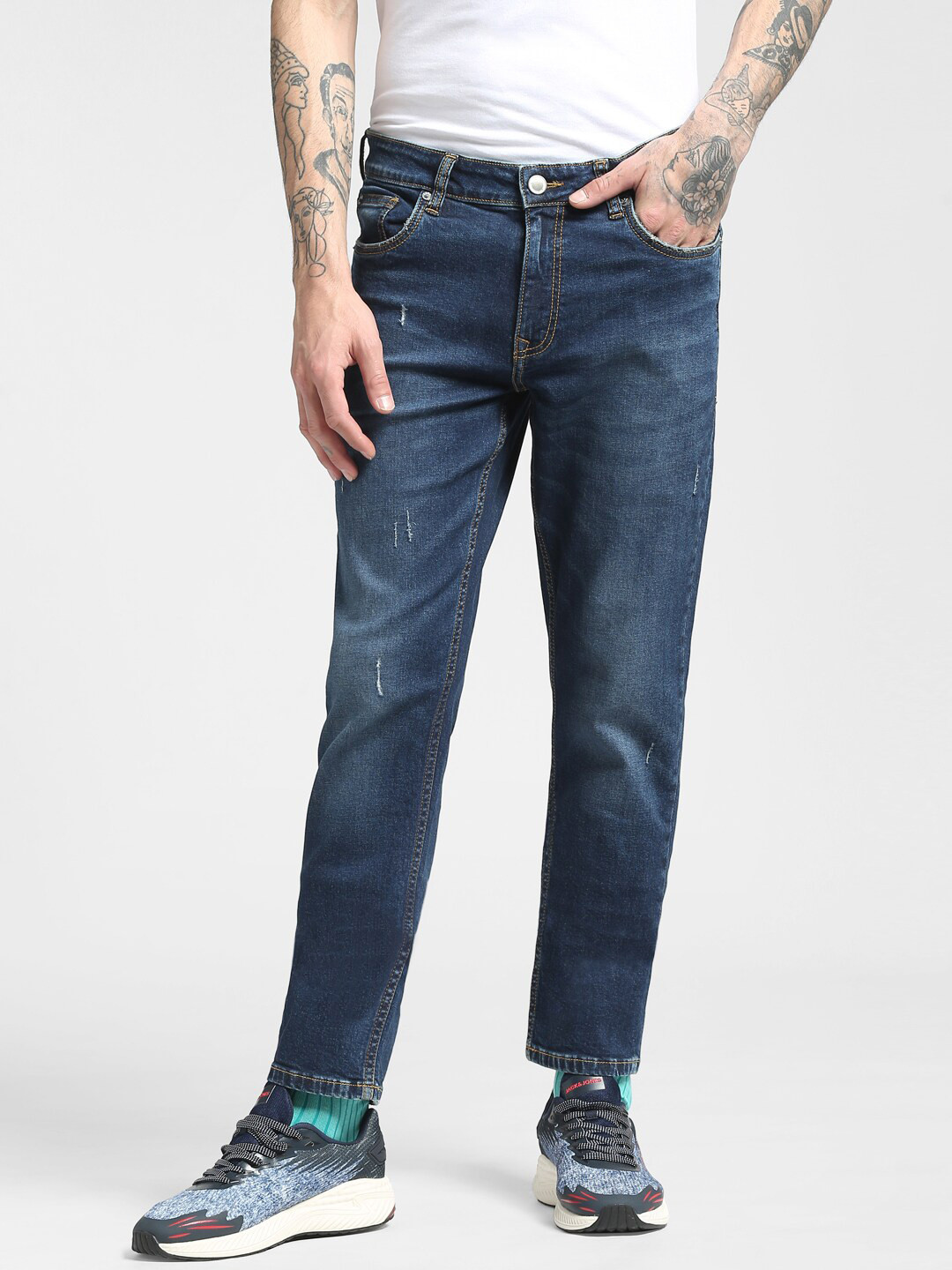 

Jack & Jones Men Blue Slim Fit Low Distress Light Fade Jeans