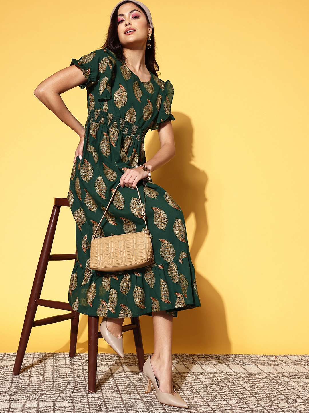 

Anouk Women Charming Green Cotton Print Parade Ethnic Dress