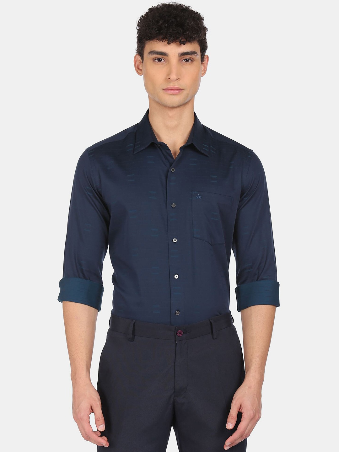 

Arrow Men Blue Casual Cotton Shirt