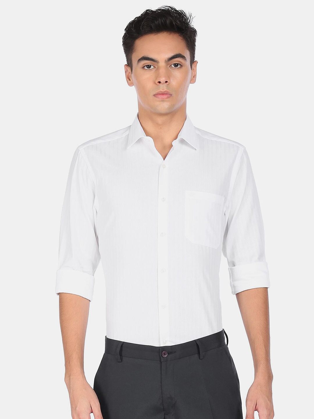 

Arrow Men White Pure Cotton Casual Shirt