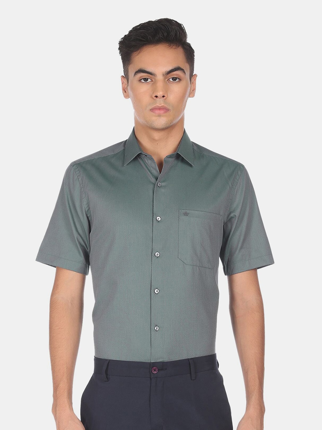 

Arrow Men Green Formal Shirt