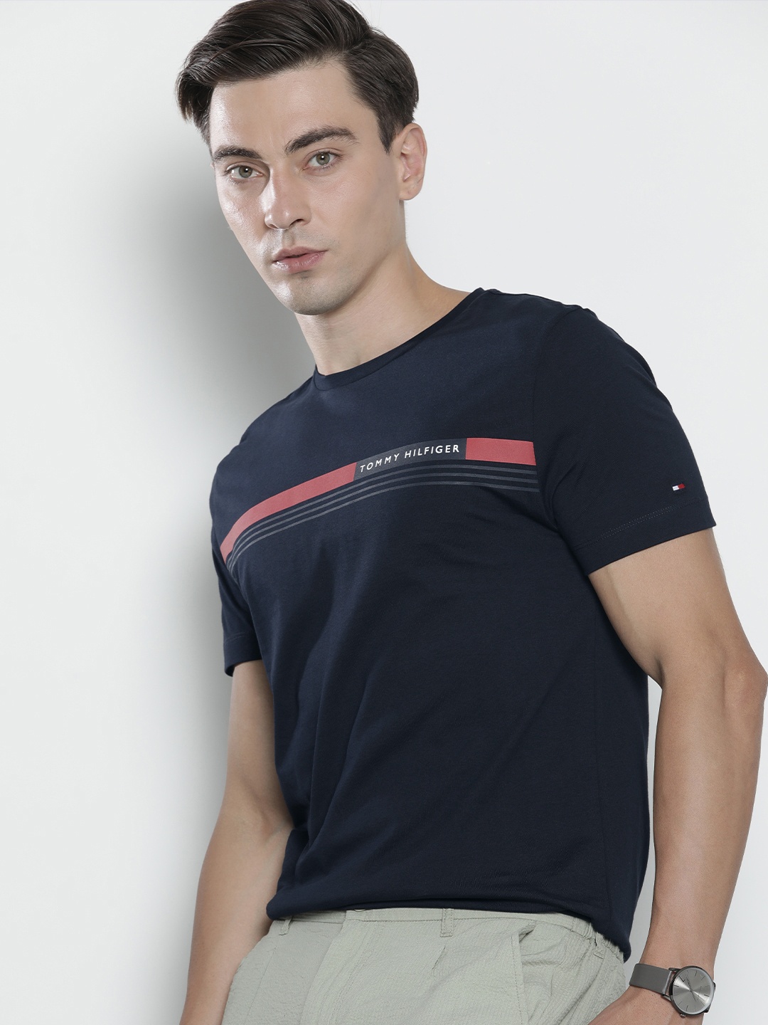 

Tommy Hilfiger Men Navy Blue Brand Logo Printed Pure Cotton T-shirt