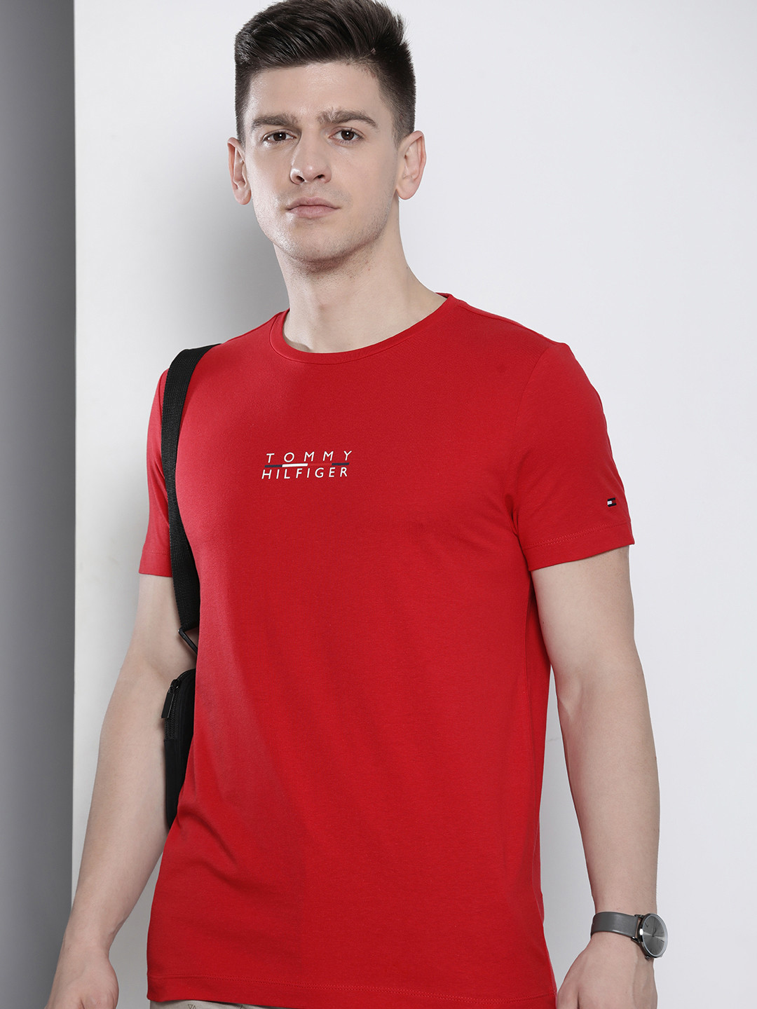 

Tommy Hilfiger Men Red Brand Logo Printed Pure Cotton T-shirt