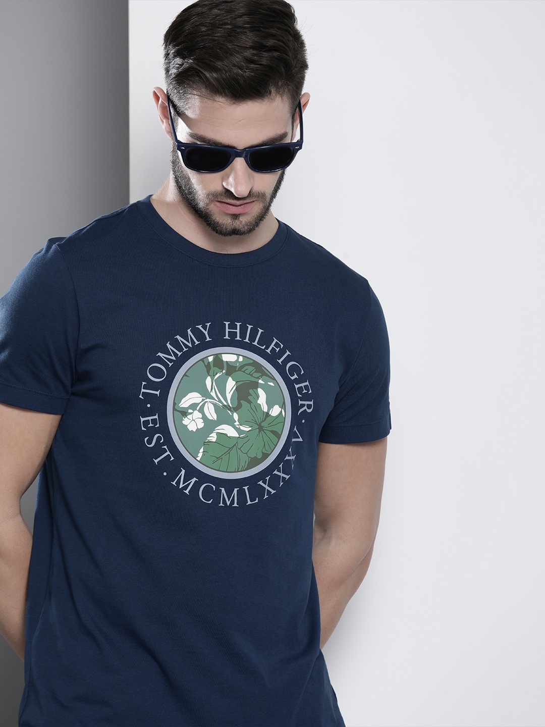 

Tommy Hilfiger Men Blue Printed Organic Cotton T-shirt