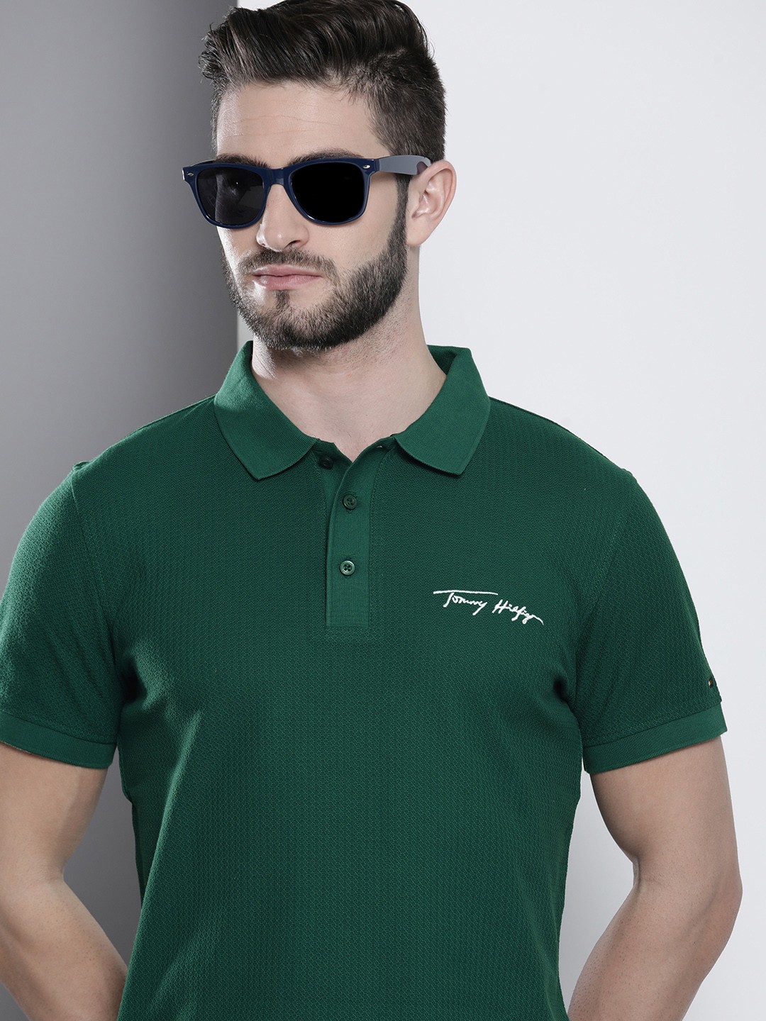 

Tommy Hilfiger Men Green Textured Polo Collar Pure Cotton Slim Fit T-shirt