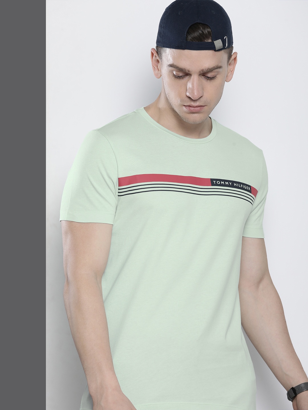 

Tommy Hilfiger Men Mint Green Printed Organic Cotton Casual T-shirt
