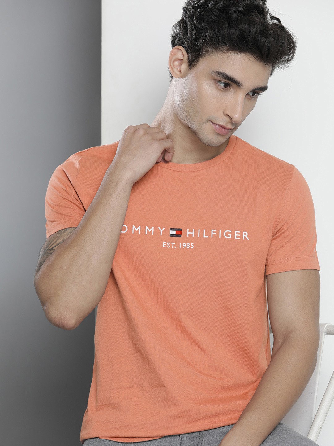 

Tommy Hilfiger Men Pink & White Brand Logo Embroidered Pure Cotton T-shirt