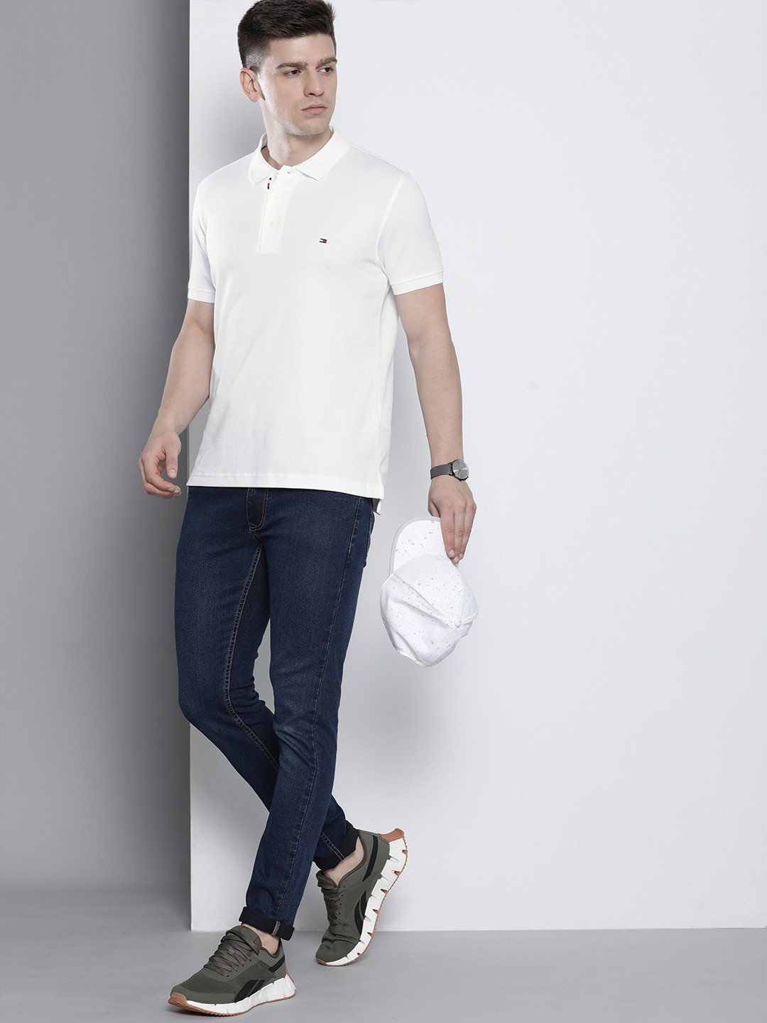 

Tommy Hilfiger Men White Polo Collar Slim Fit T-shirt