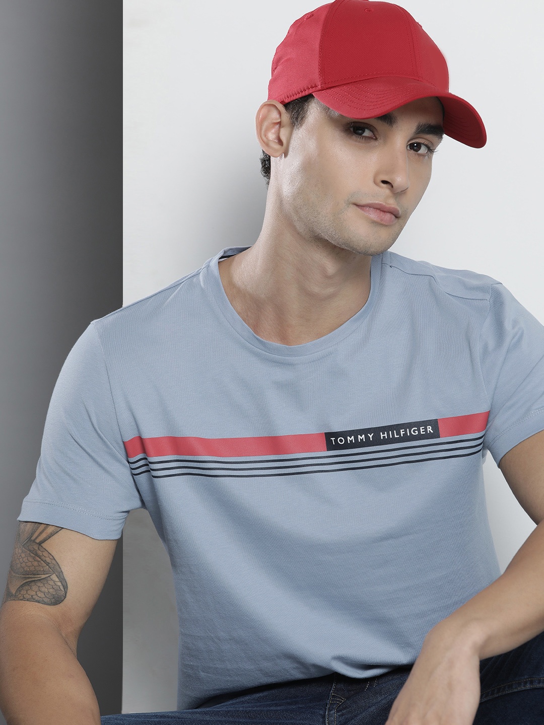 

Tommy Hilfiger Men Blue & Red Brand Logo Printed Pure Cotton T-shirt