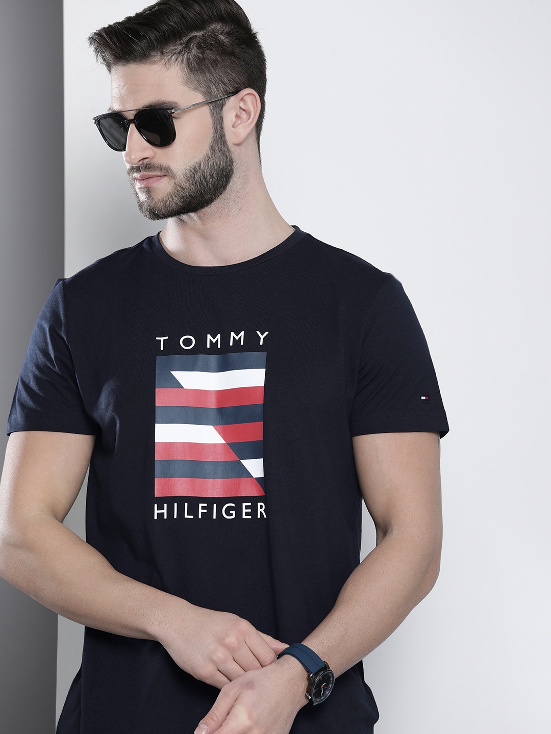 

Tommy Hilfiger Men Navy Blue Brand Logo Printed Organic Cotton T-shirt