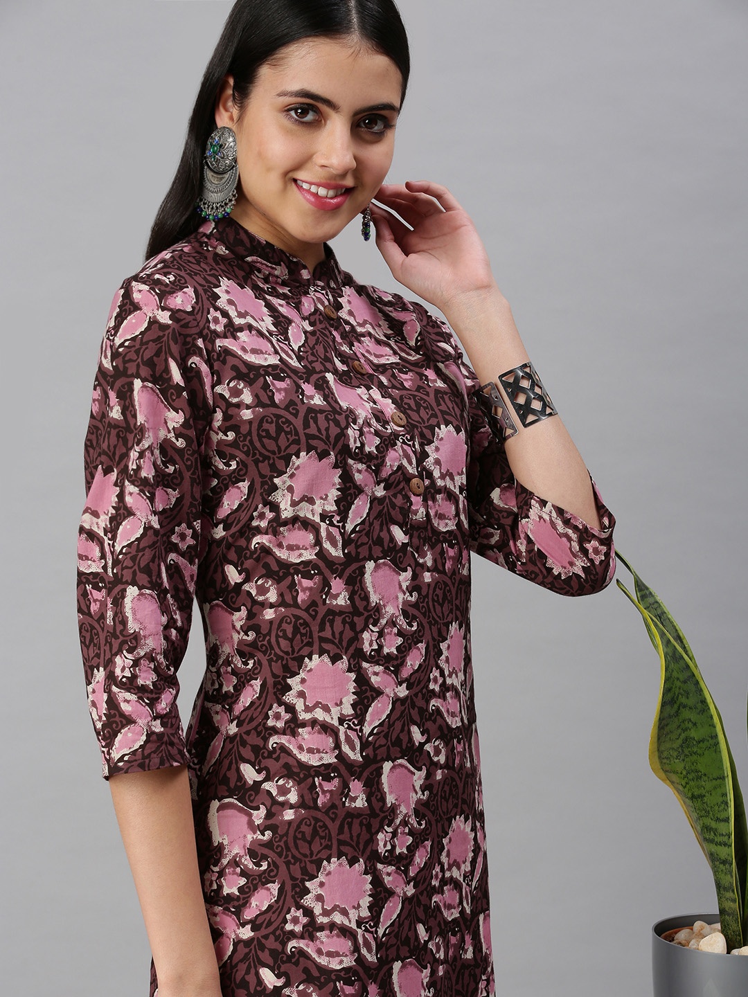 

SHOWOFF Women Purple Floral Printed Cold-Shoulder Sleeves Kurta