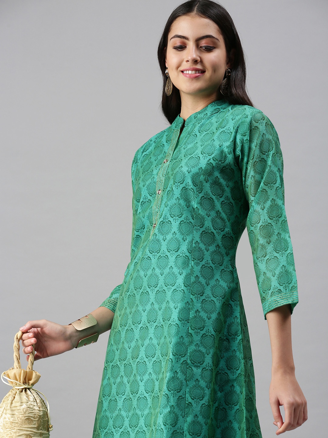 

SHOWOFF Women Green Ethnic Motifs Printed Kurta