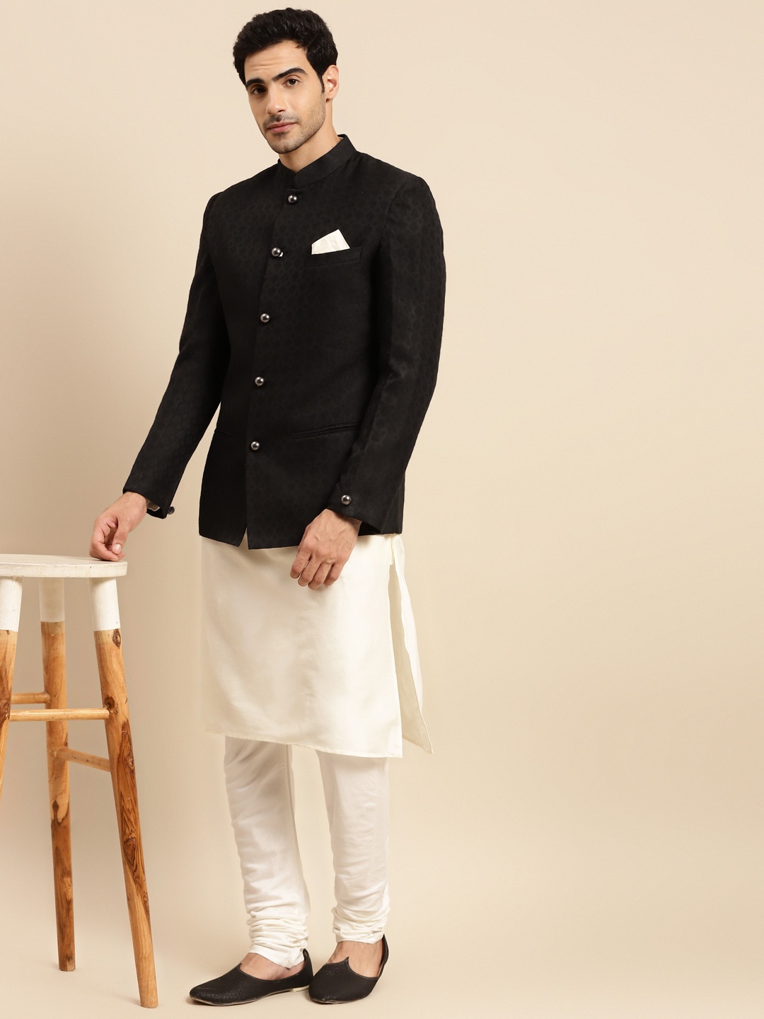 

KISAH Men White & Black Kurta with Churidar & Bandhgala Jacket