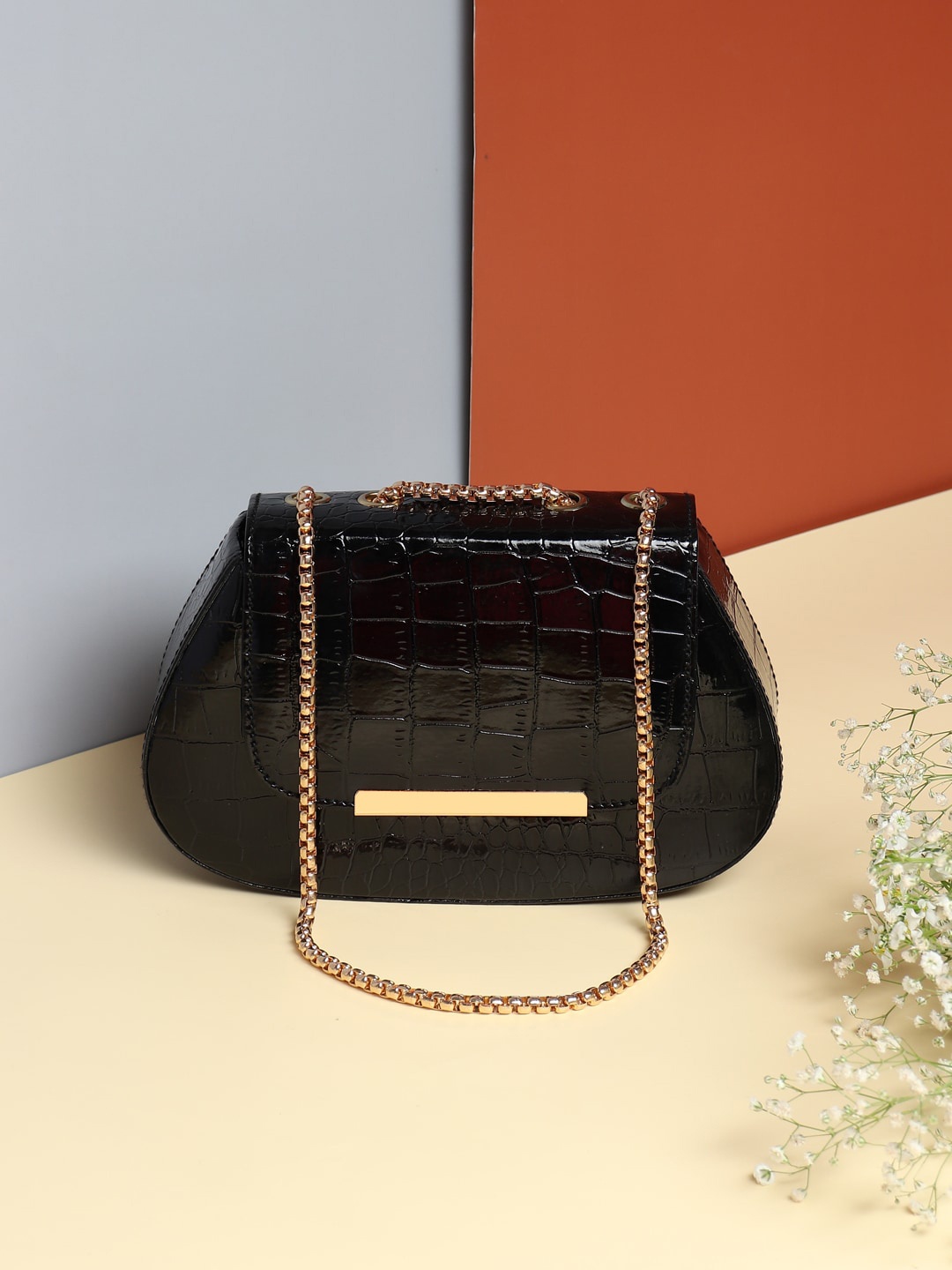 

Apsis Black Animal Textured Structured Sling Bag
