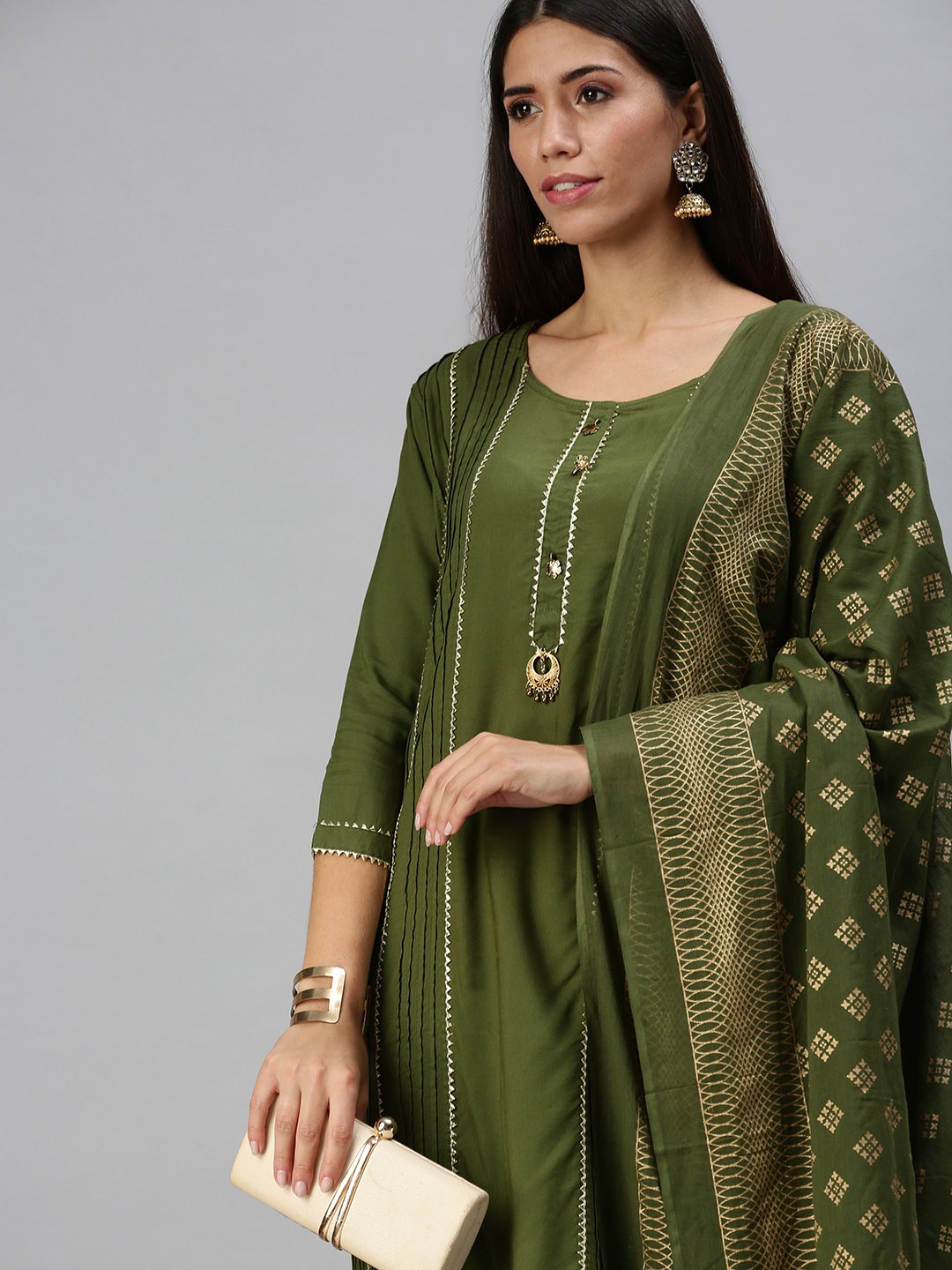 

SHOWOFF Women Olive Green Gotta Patti Kurta with Trousers & With Dupatta