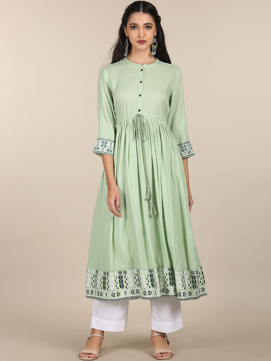 

Karigari Women Green Anarkali Kurta