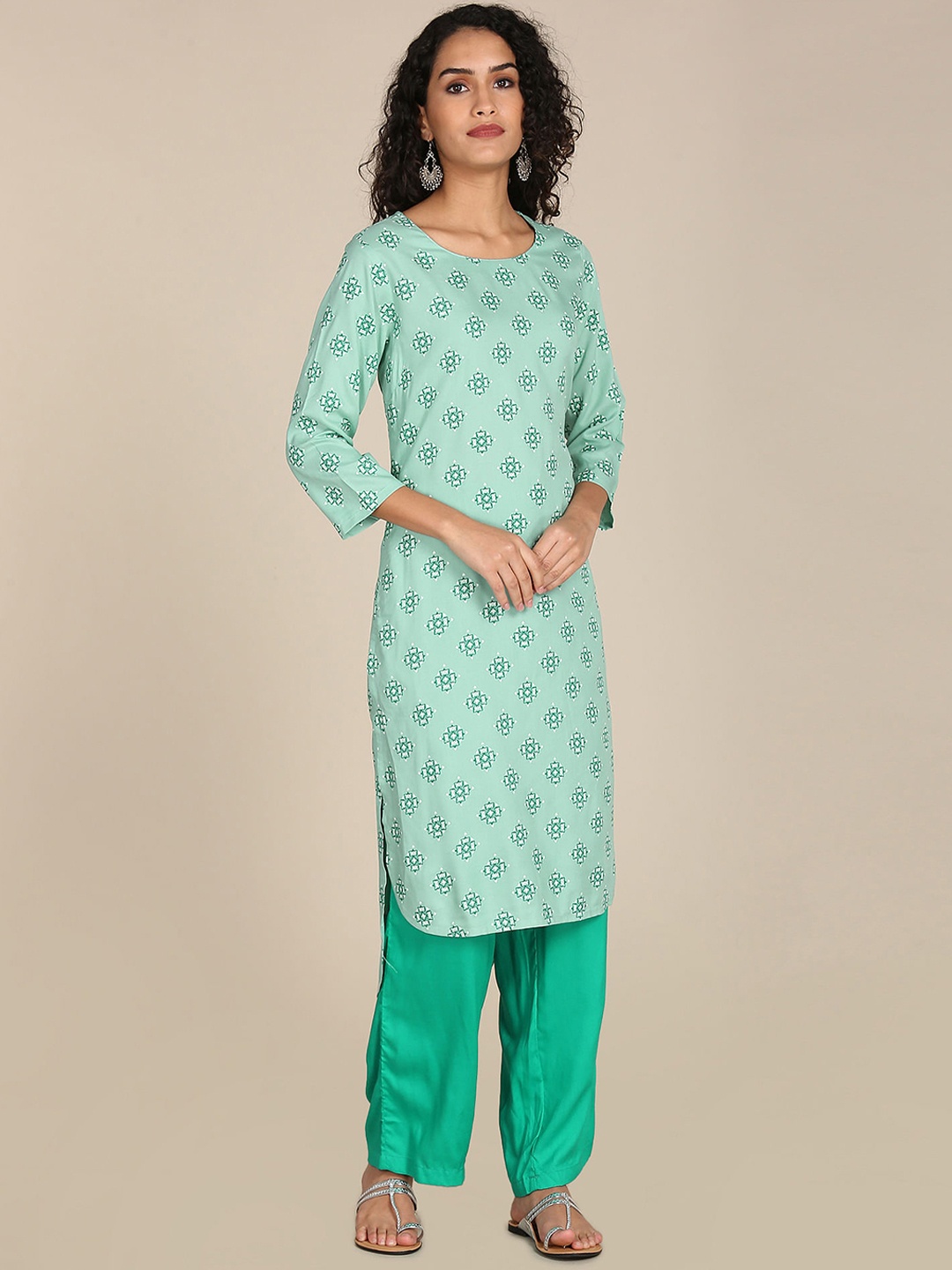 

Karigari Women Green Ethnic Motifs Printed Kurta
