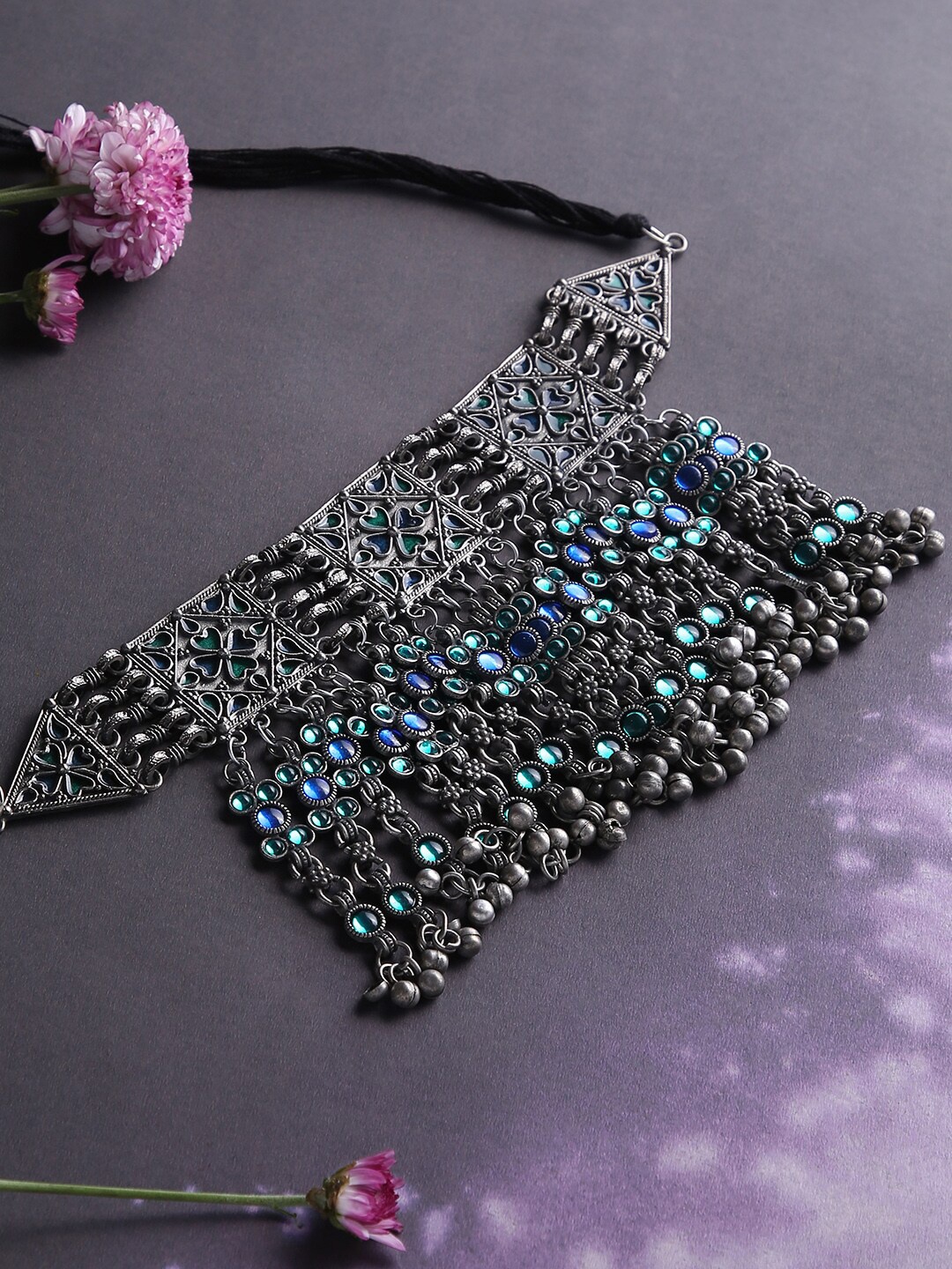 

justpeachy Women Silver & Blue-Toned & Plated Beaded Choker Necklace