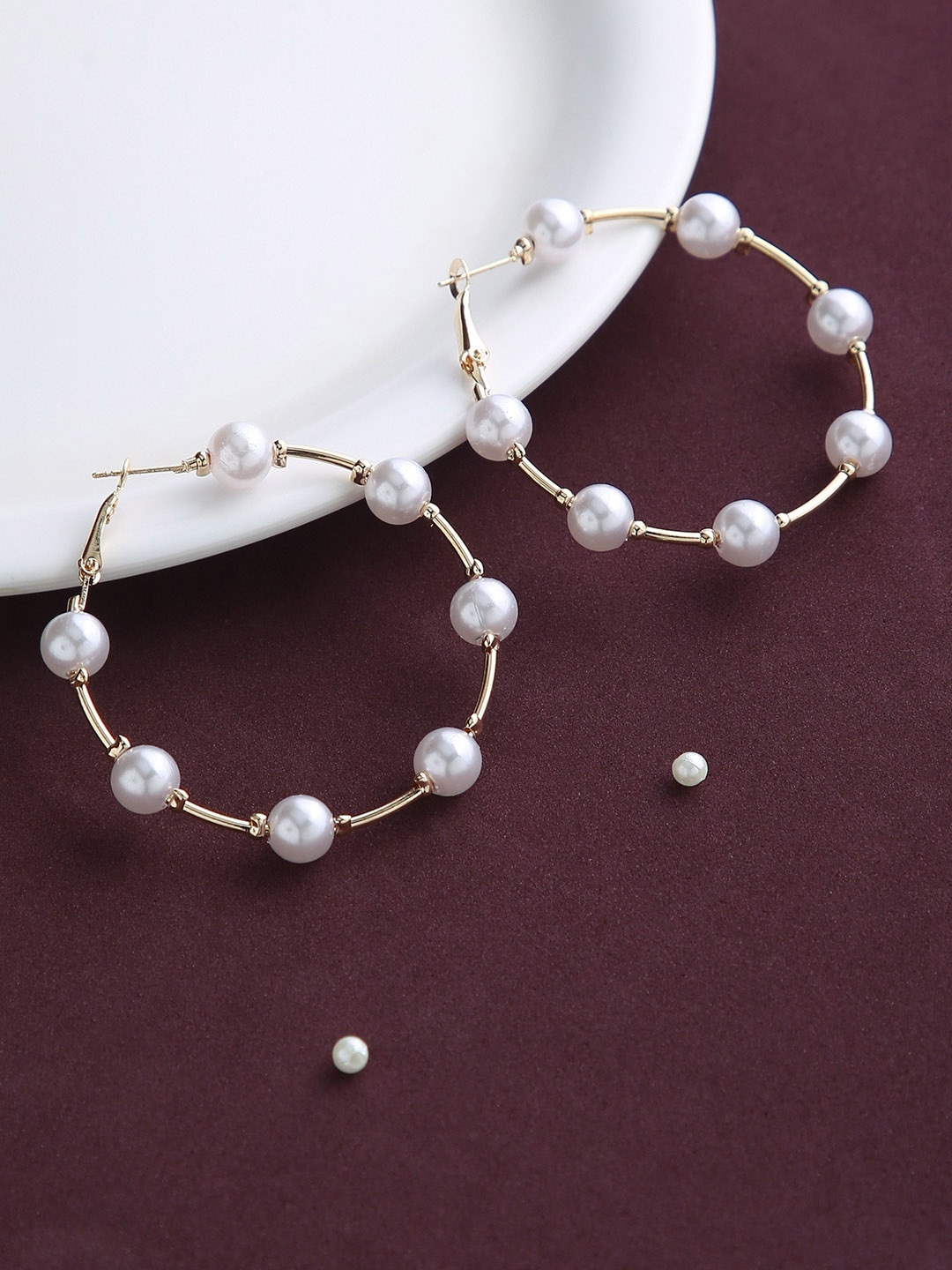 

justpeachy Gold-Toned Contemporary Hoop Earrings