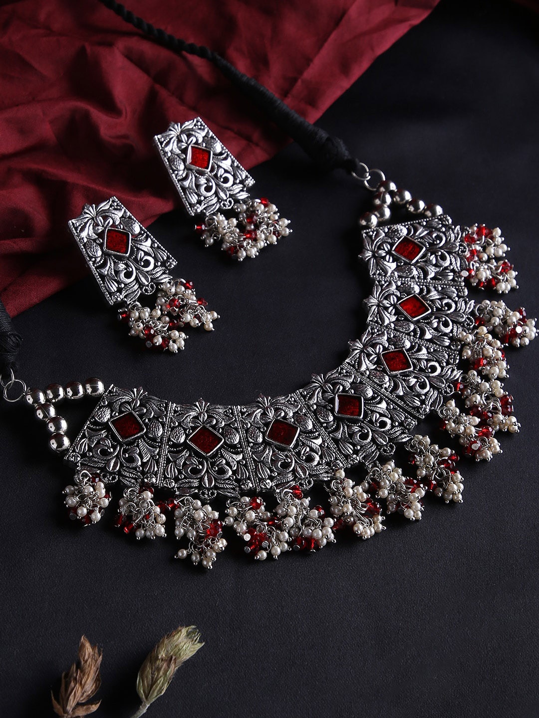 

justpeachy Women Silver-Plated Red Stone Studded Oxidised Jewellery Set