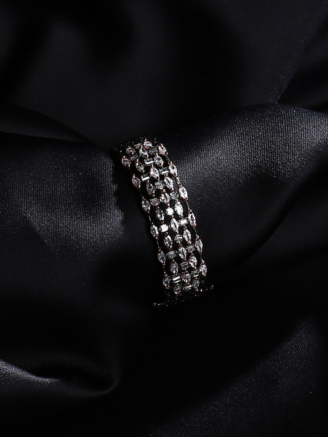 

justpeachy Women Black & White Rhodium-Plated AD-Studded Bracelet