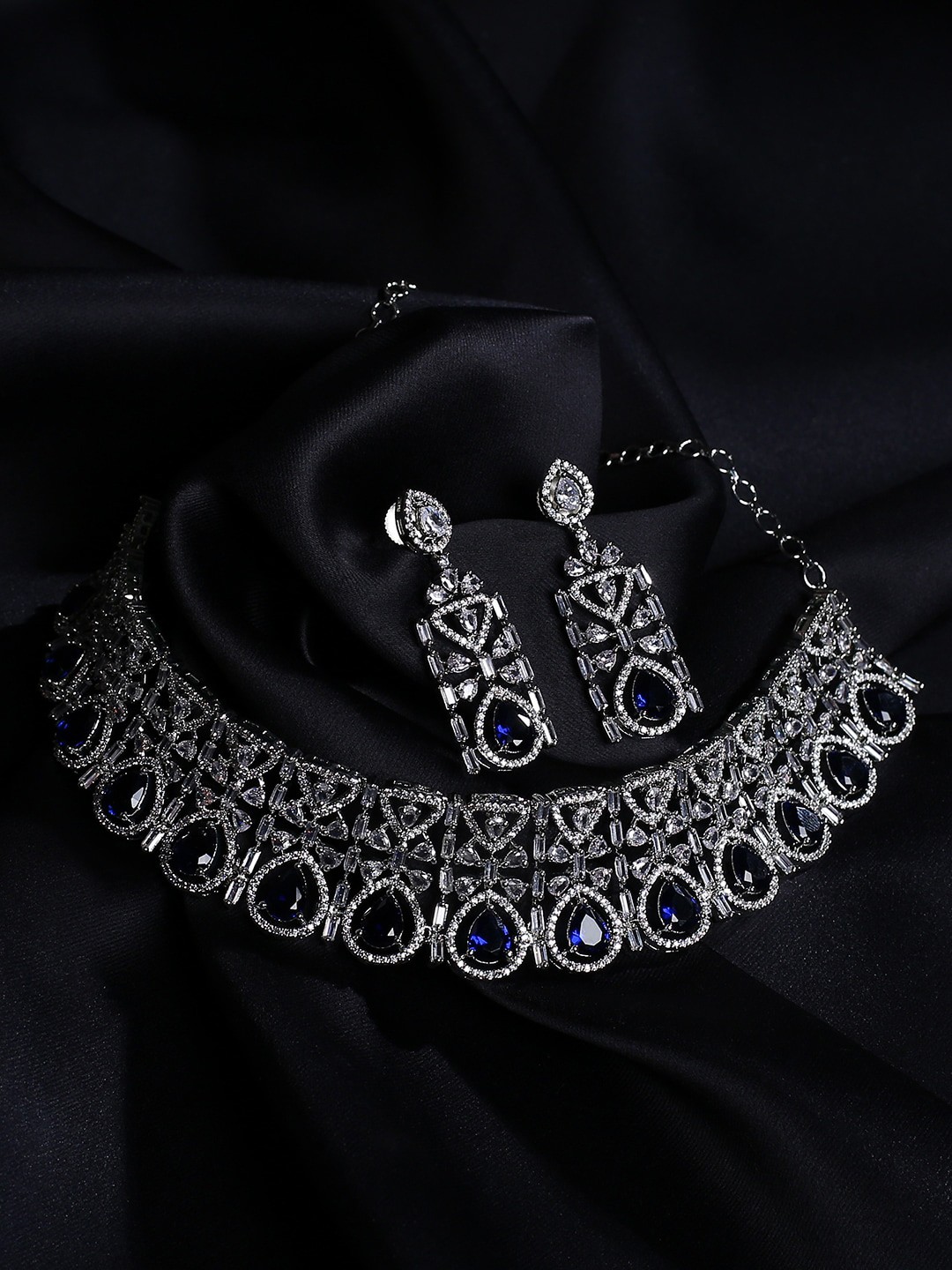 

justpeachy Silver-Plated & Blue American Diamond Jewellery Set